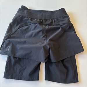 On Running Black 2-1 3” Athletic Running Shorts